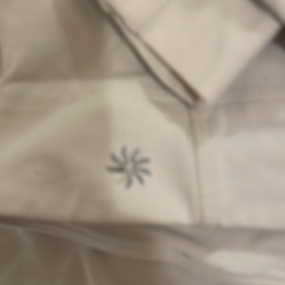 Define zip up jacket - Picture 2 of 4